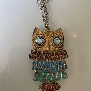 Costume jewelry owl necklace